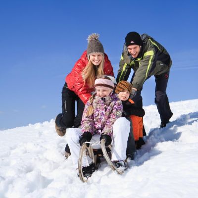 Rodeln Urlaub mit Kindern, Skiurlaub Brixental